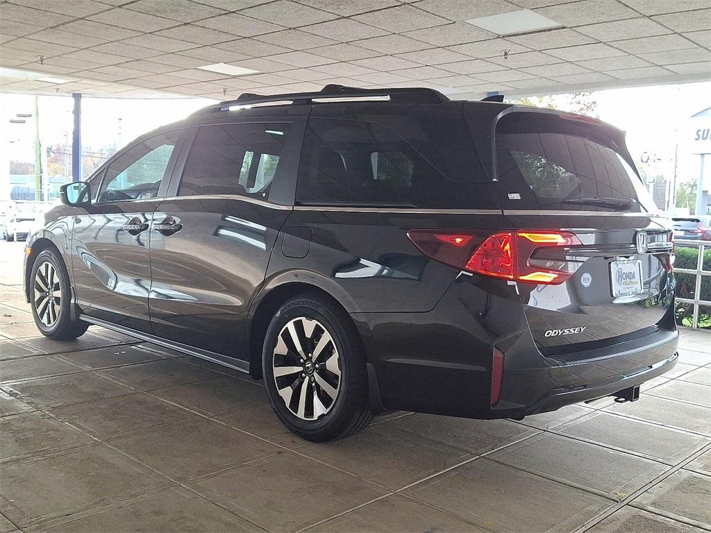 new 2026 Honda Odyssey car, priced at $45,320