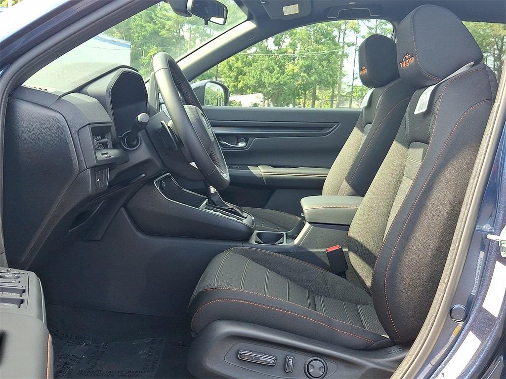 new 2026 Honda CR-V Hybrid car, priced at $40,250