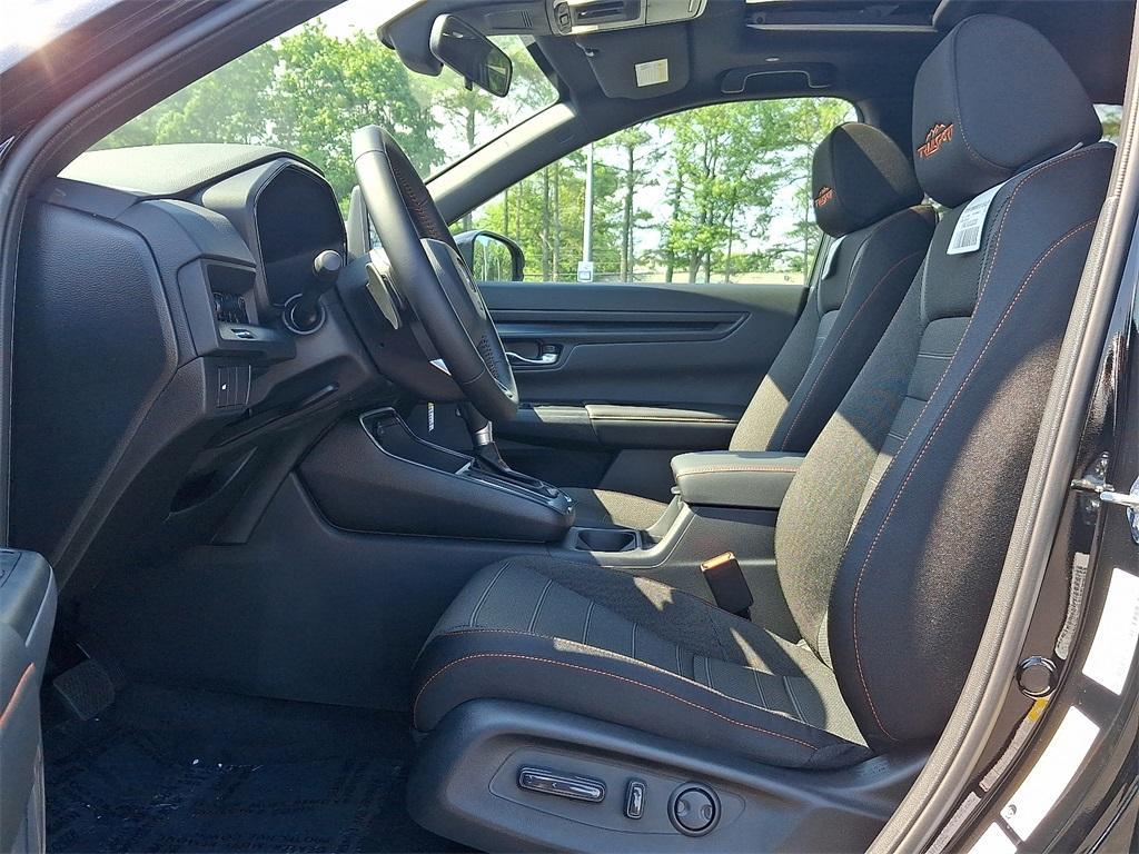 new 2026 Honda CR-V Hybrid car, priced at $40,195