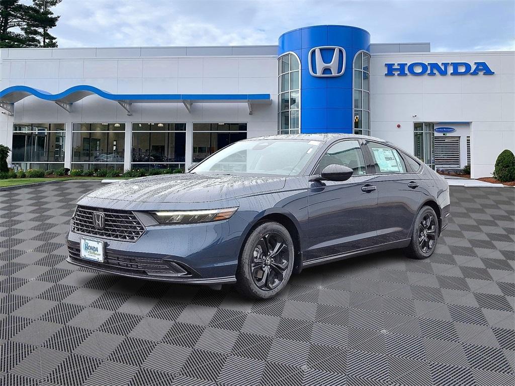 new 2025 Honda Accord car, priced at $31,755