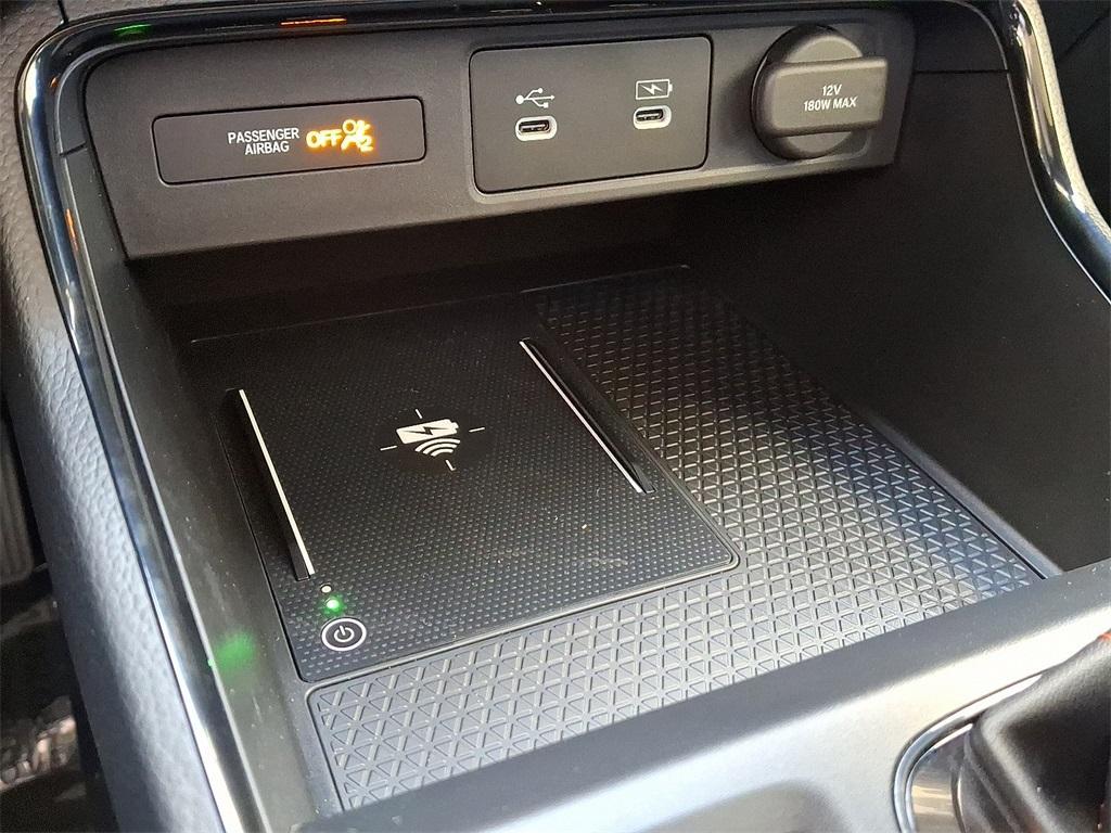 new 2026 Honda CR-V Hybrid car, priced at $40,705