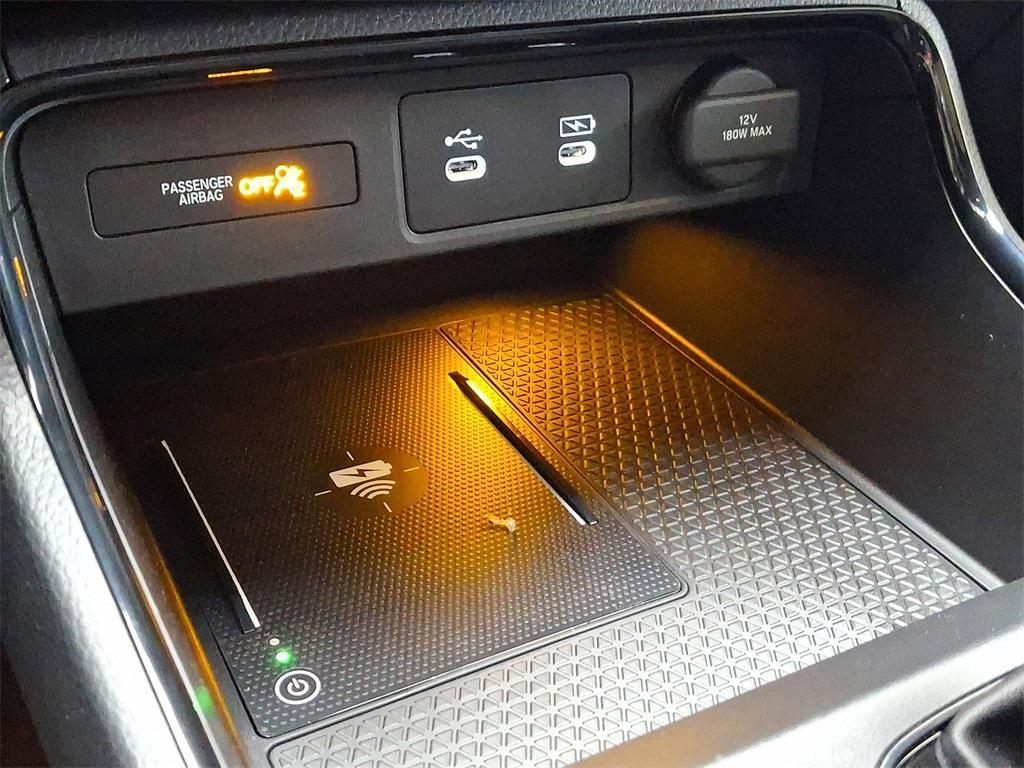 new 2026 Honda CR-V Hybrid car, priced at $40,705