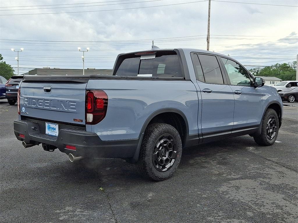 new 2025 Honda Ridgeline car, priced at $49,185