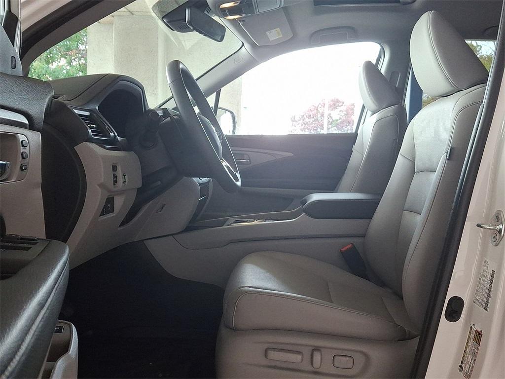 new 2025 Honda Ridgeline car, priced at $45,080