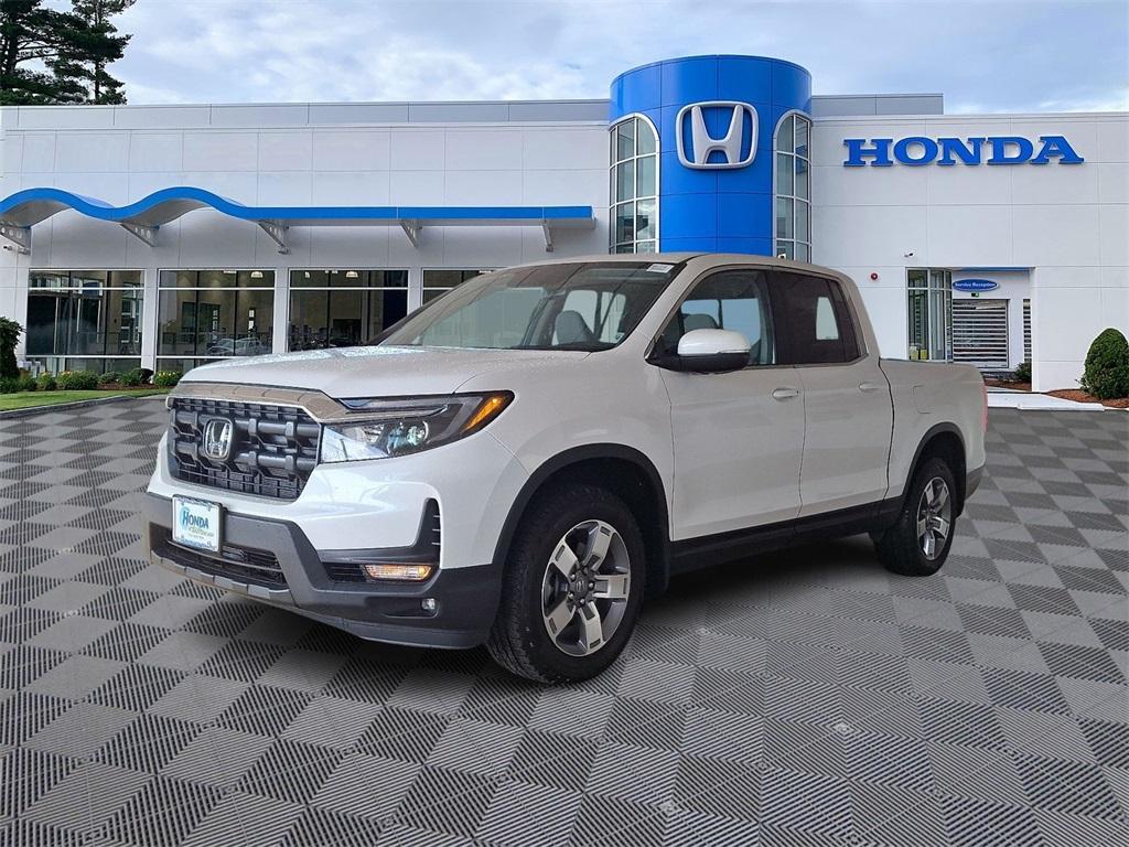 new 2025 Honda Ridgeline car, priced at $45,080