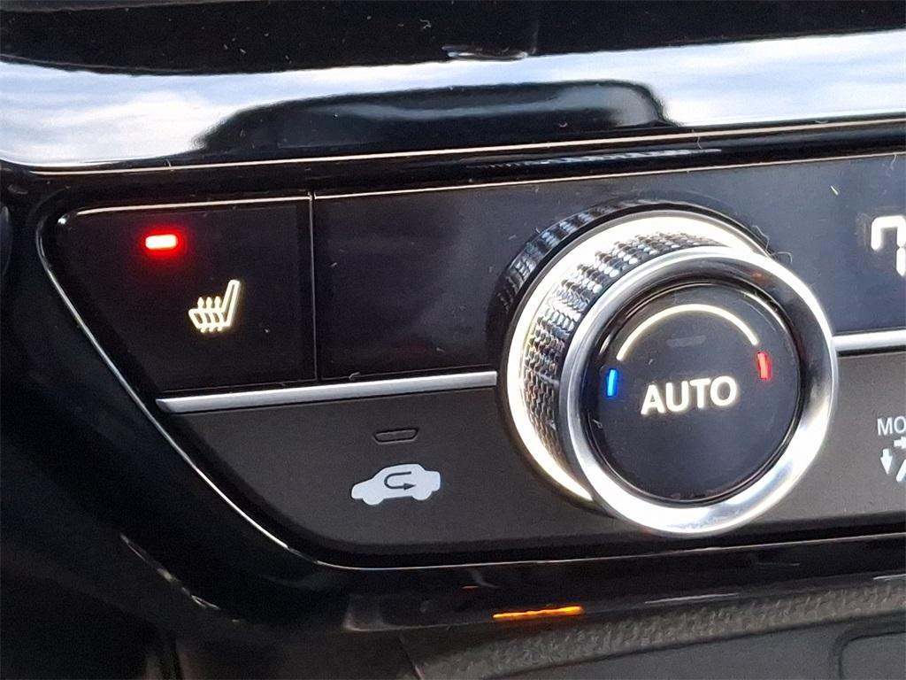 new 2025 Honda Civic Hybrid car