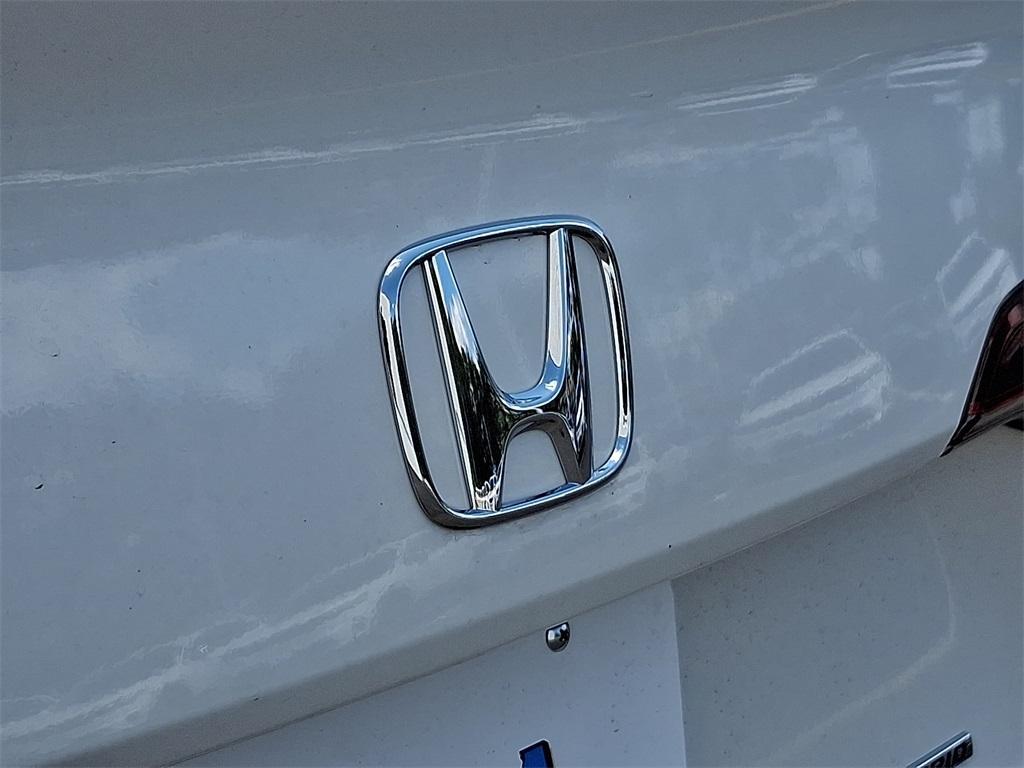new 2025 Honda Civic Hybrid car, priced at $33,555