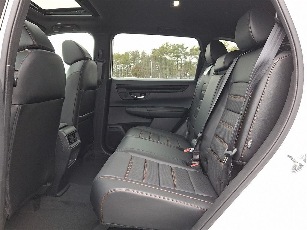 new 2025 Honda CR-V Hybrid car, priced at $41,000