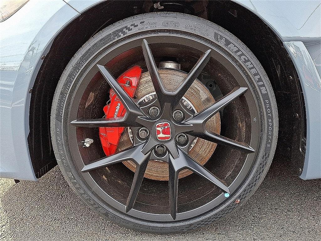 new 2025 Honda Civic Type R car