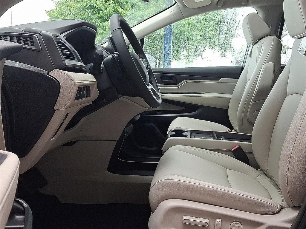 new 2026 Honda Odyssey car, priced at $45,320