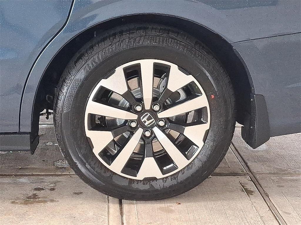 new 2026 Honda Odyssey car, priced at $45,320