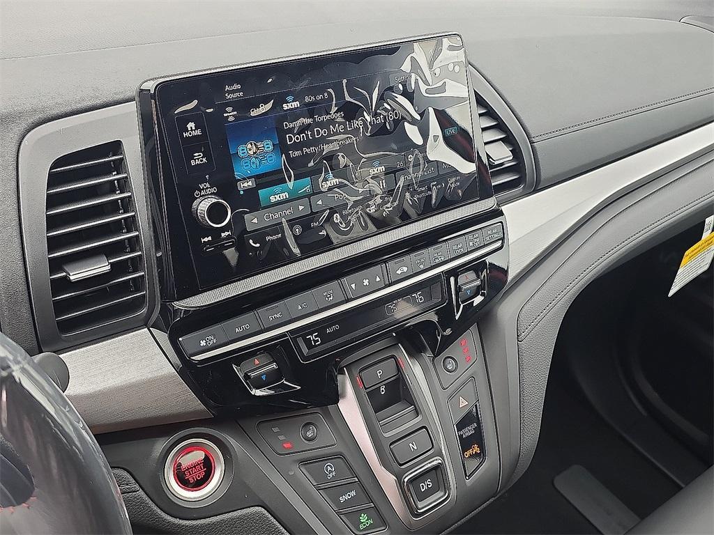 new 2025 Honda Odyssey car, priced at $45,275