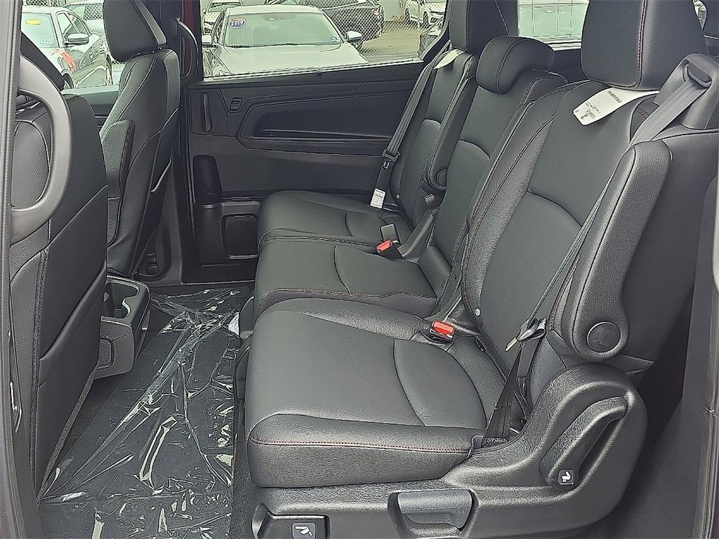 new 2025 Honda Odyssey car, priced at $45,275