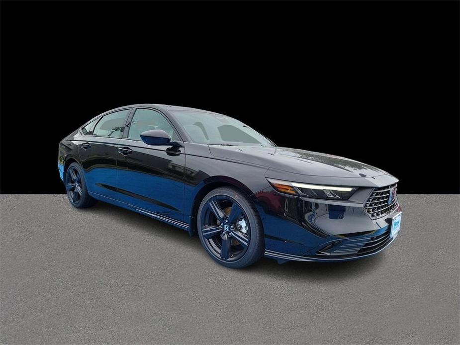 new 2024 Honda Accord Hybrid car