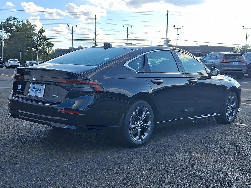 new 2025 Honda Accord Hybrid car, priced at $36,135