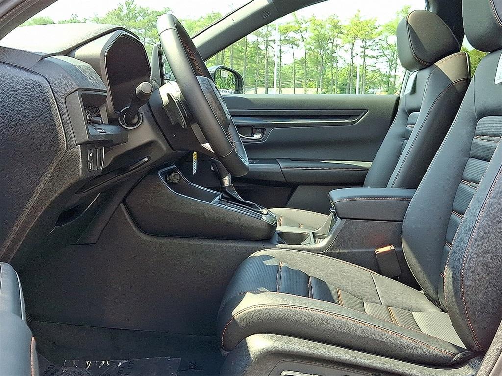 new 2025 Honda CR-V Hybrid car, priced at $41,000