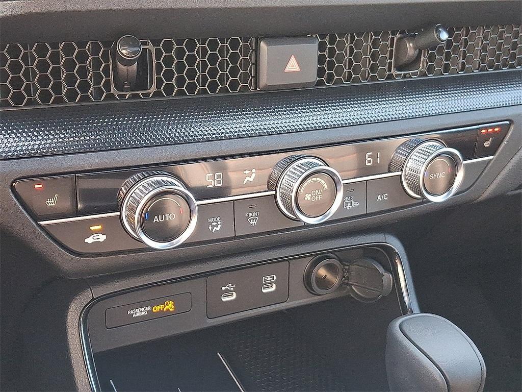 new 2026 Honda CR-V Hybrid car, priced at $41,675