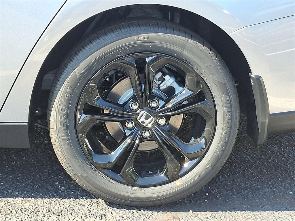 new 2025 Honda Accord car, priced at $31,710