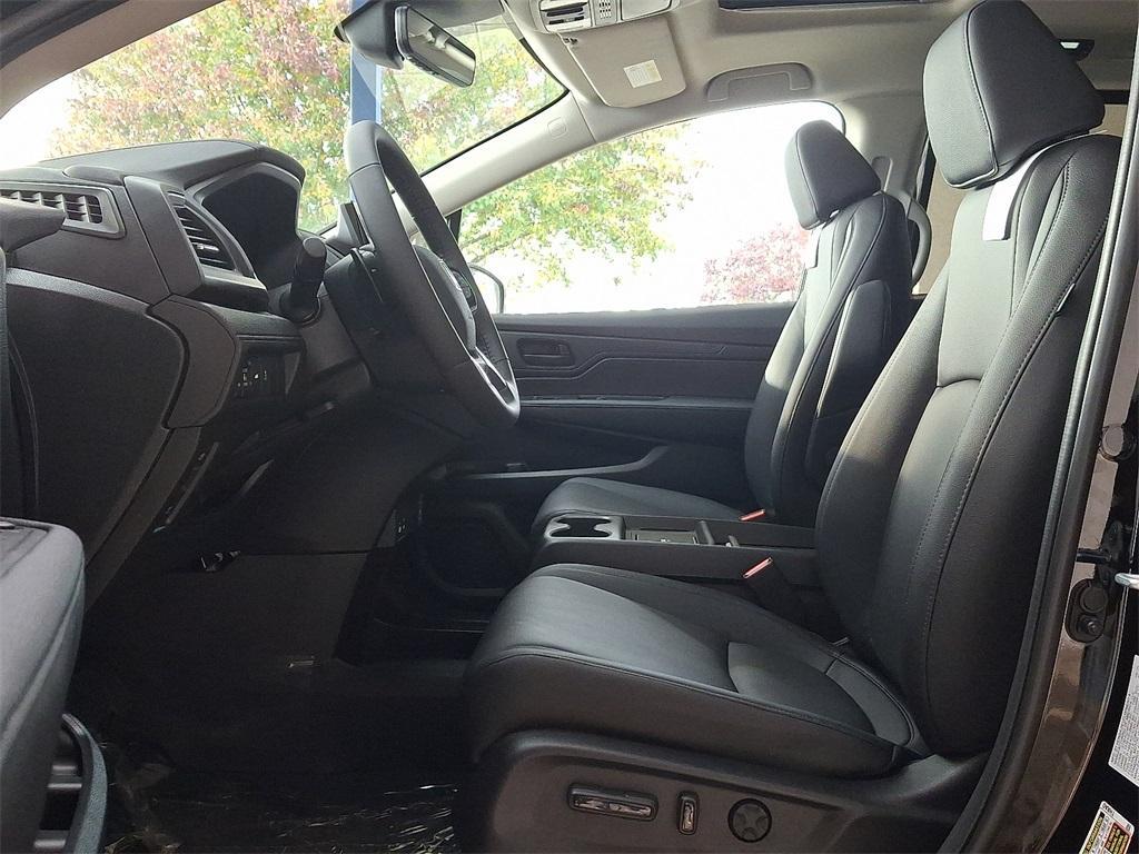 new 2026 Honda Odyssey car, priced at $45,320