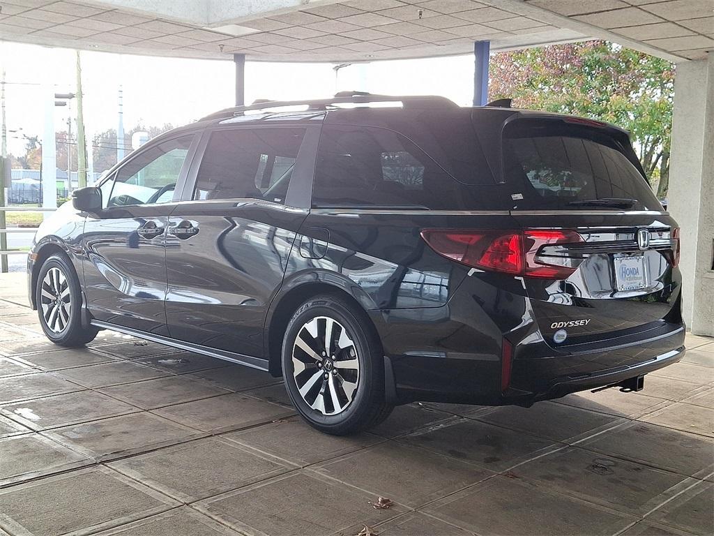 new 2026 Honda Odyssey car, priced at $45,320