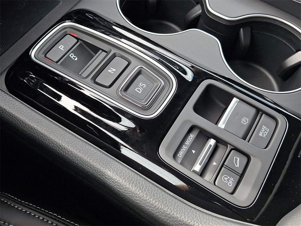 new 2025 Honda Pilot car, priced at $47,095