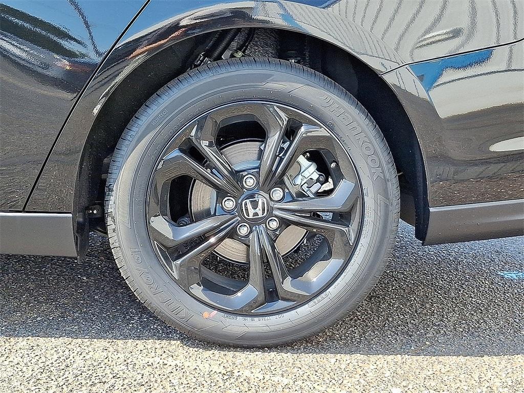 new 2025 Honda Accord car, priced at $31,755