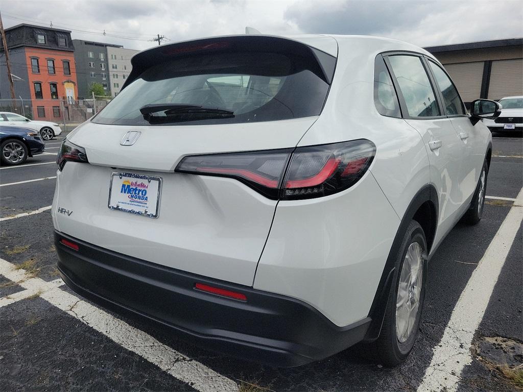 new 2025 Honda HR-V car