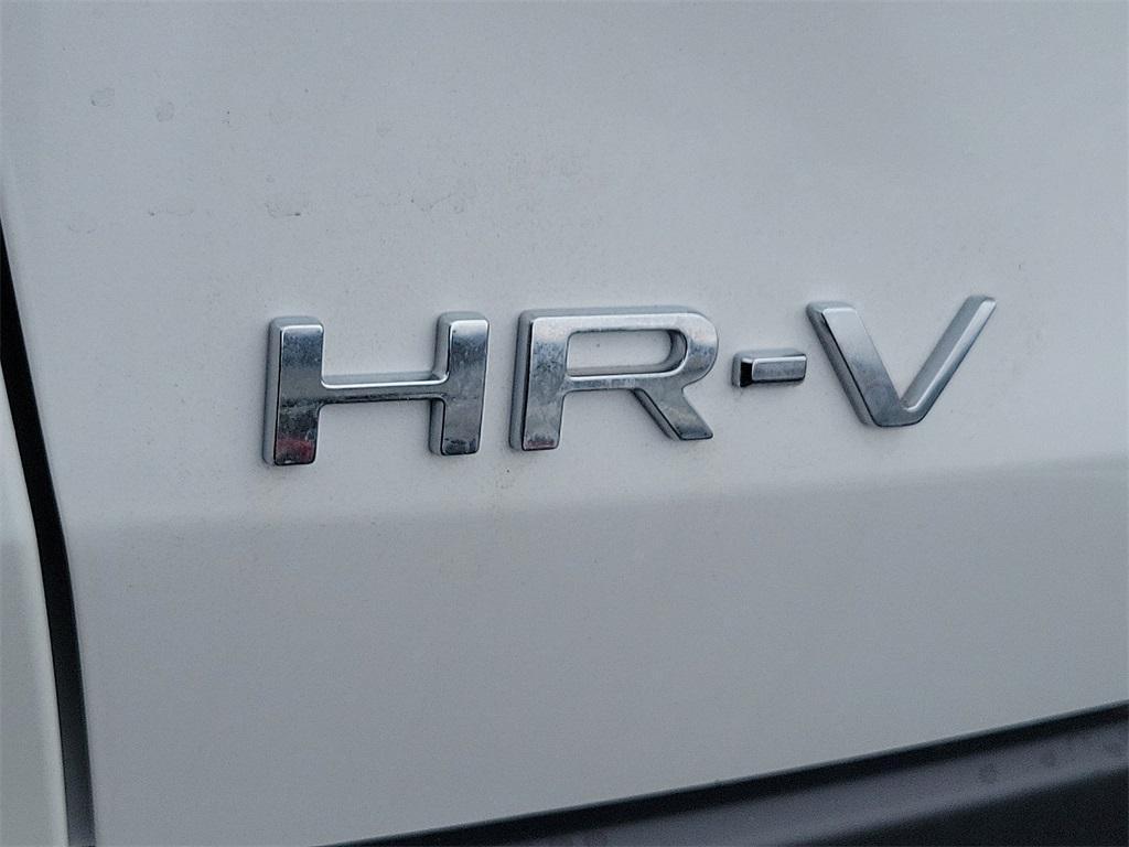 new 2025 Honda HR-V car