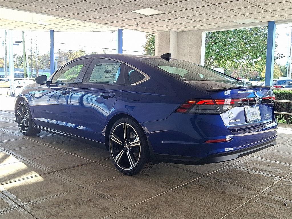 new 2025 Honda Accord Hybrid car, priced at $35,305