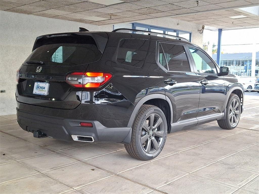new 2025 Honda Pilot car, priced at $45,275