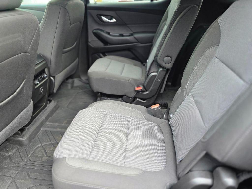 used 2023 Chevrolet Traverse car, priced at $34,980