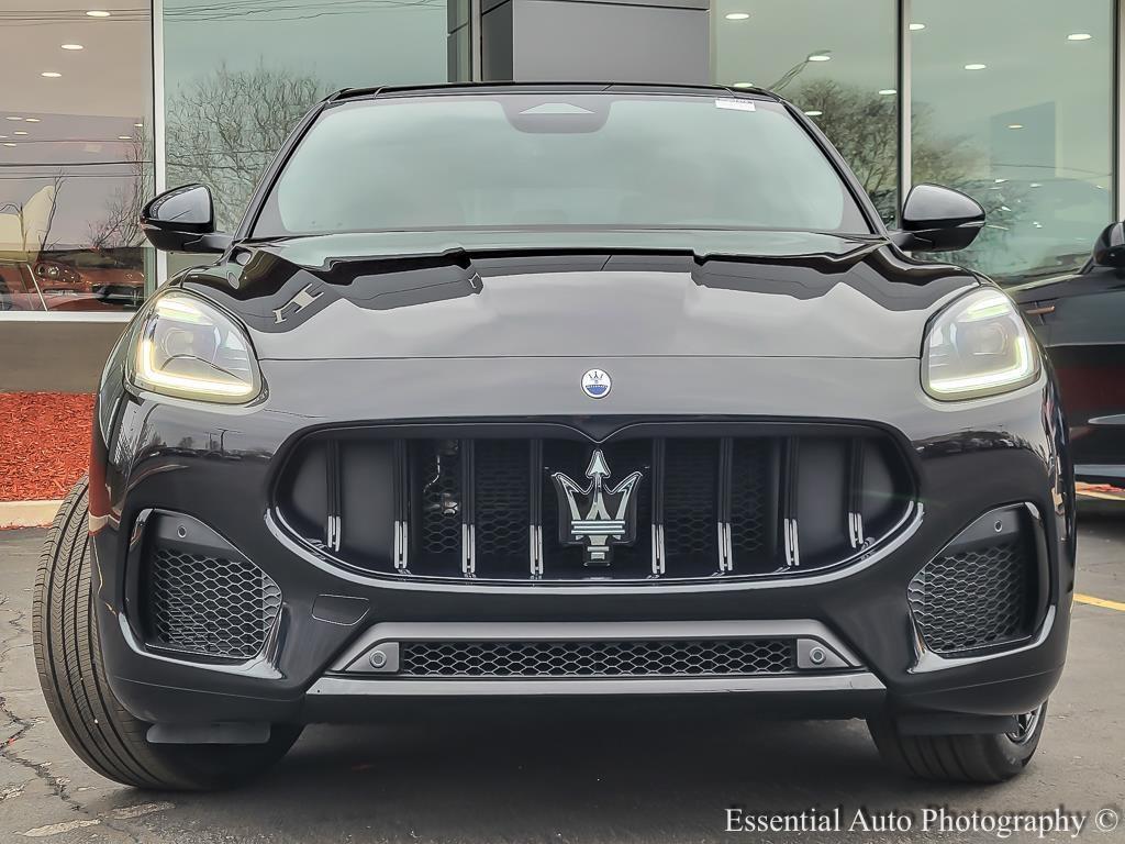 new 2025 Maserati Grecale car, priced at $79,999
