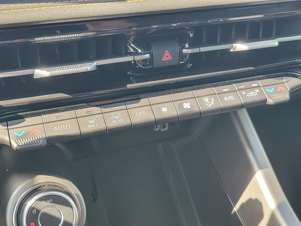 new 2025 Alfa Romeo Tonale car, priced at $39,999