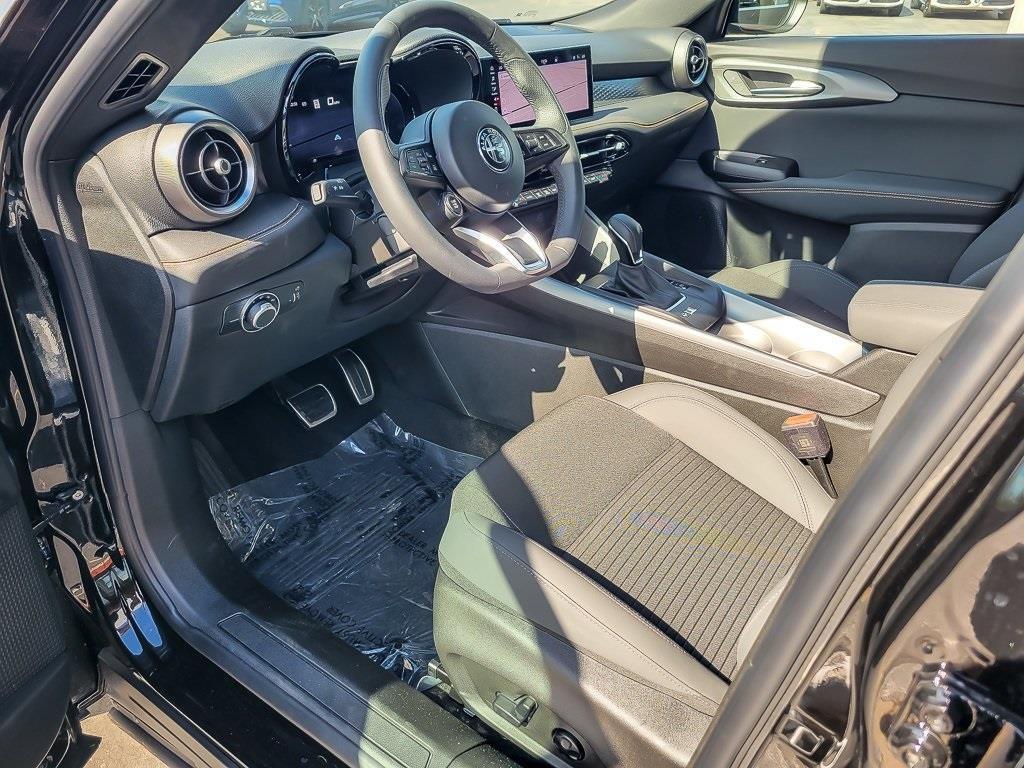new 2025 Alfa Romeo Tonale car, priced at $39,999