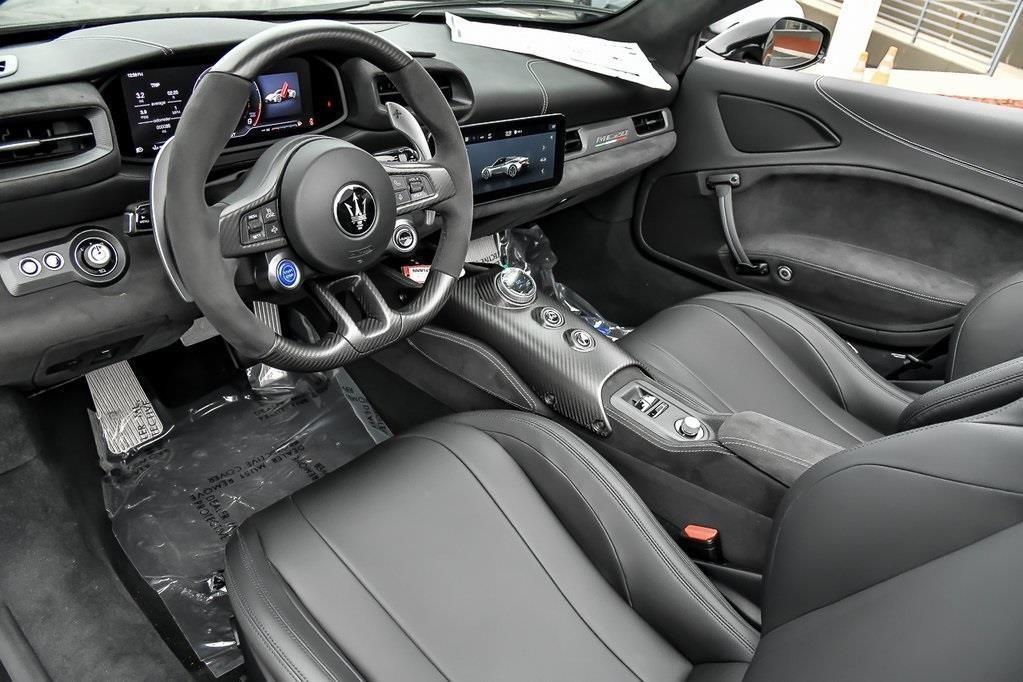 new 2024 Maserati MC20 car, priced at $249,999
