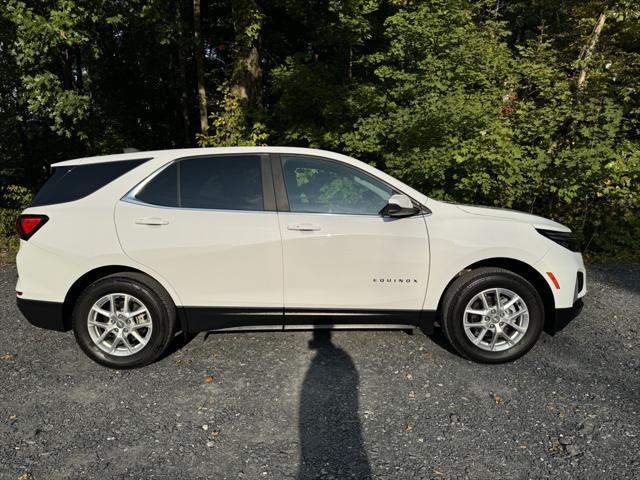 used 2022 Chevrolet Equinox car, priced at $20,988