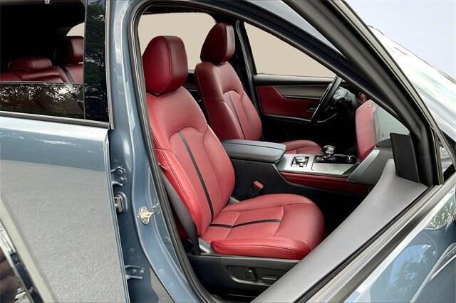used 2025 Mazda CX-70 PHEV car, priced at $47,700
