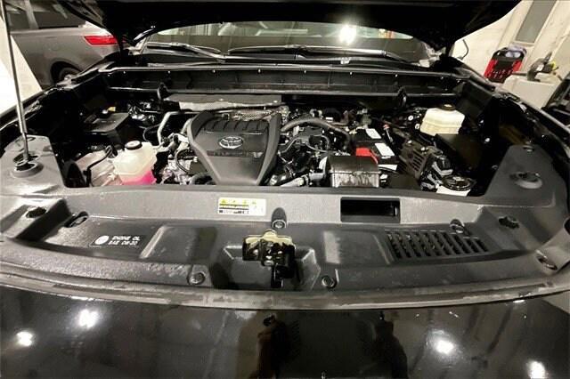 used 2023 Toyota Highlander car, priced at $40,000