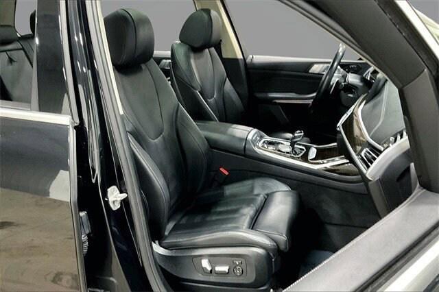 used 2021 BMW X7 car, priced at $38,000