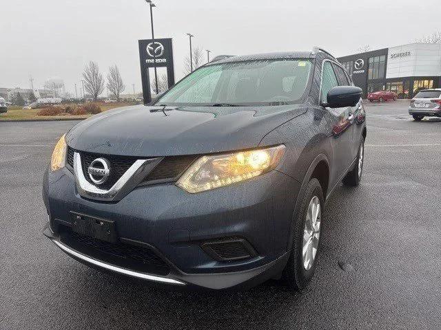 used 2016 Nissan Rogue car, priced at $10,000