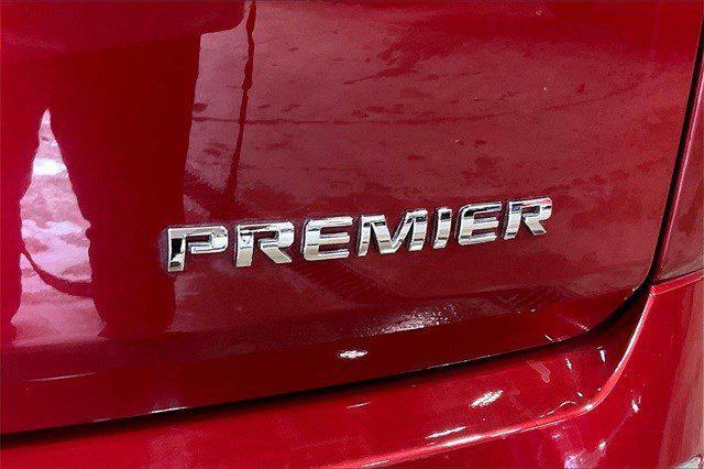 used 2021 Chevrolet Traverse car, priced at $27,400