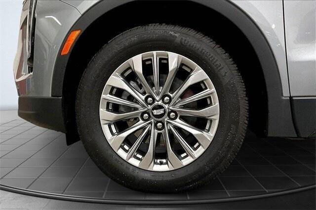 used 2024 Cadillac XT4 car, priced at $38,400