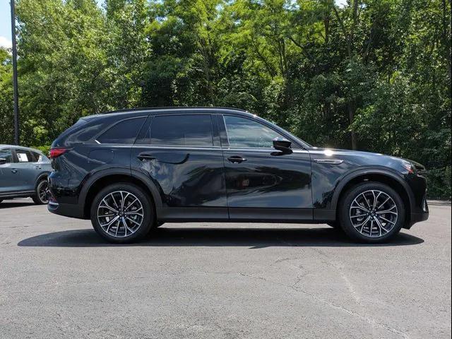 new 2025 Mazda CX-70 PHEV car, priced at $58,905