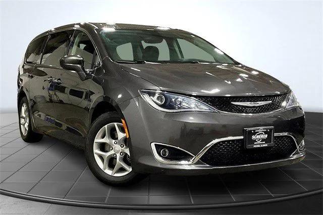 used 2019 Chrysler Pacifica car, priced at $16,900