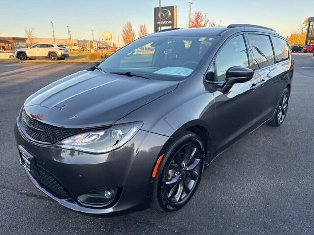 used 2018 Chrysler Pacifica car, priced at $20,600