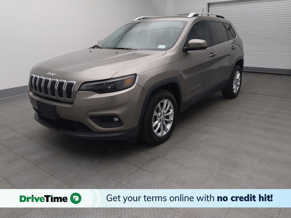 used 2019 Jeep Cherokee car, priced at $16,895