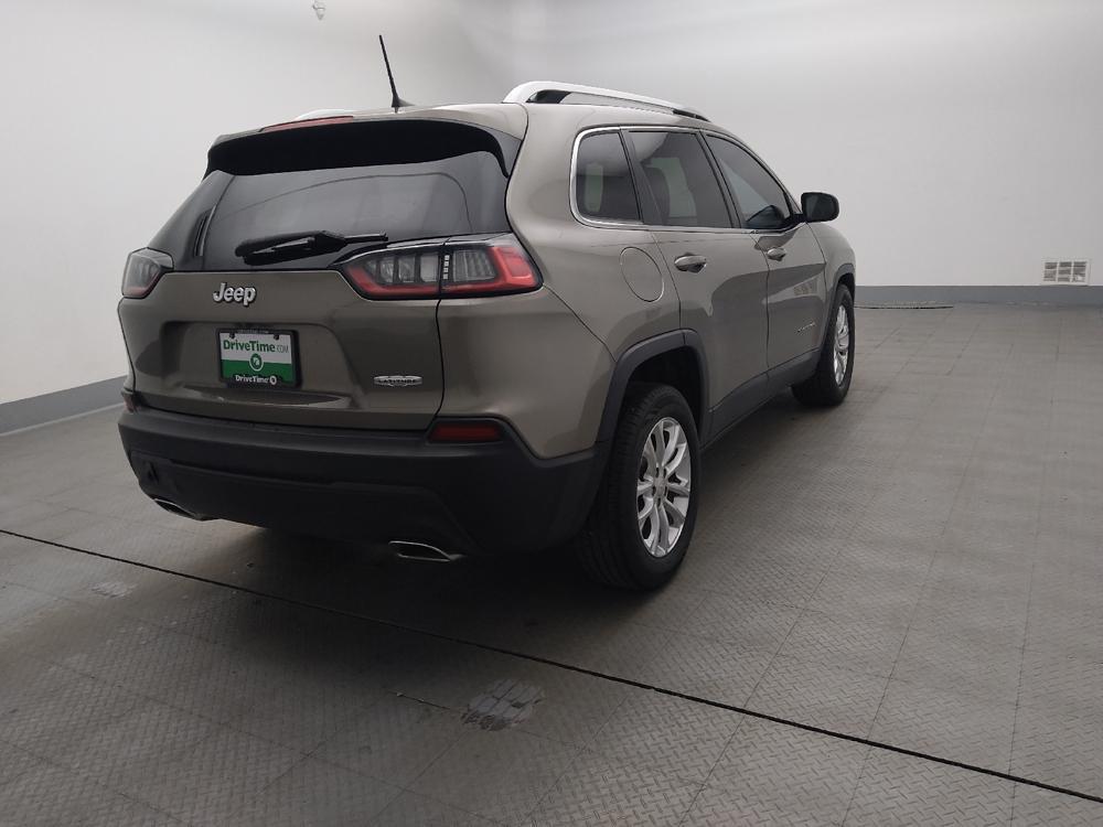 used 2019 Jeep Cherokee car, priced at $16,895