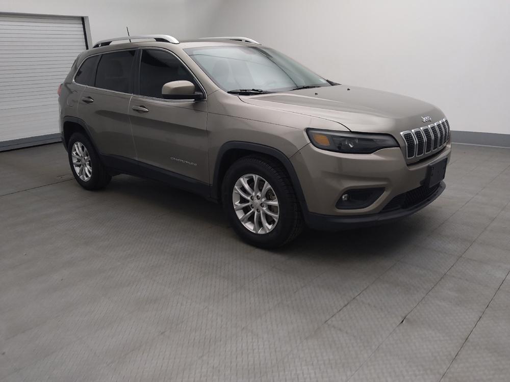 used 2019 Jeep Cherokee car, priced at $16,895