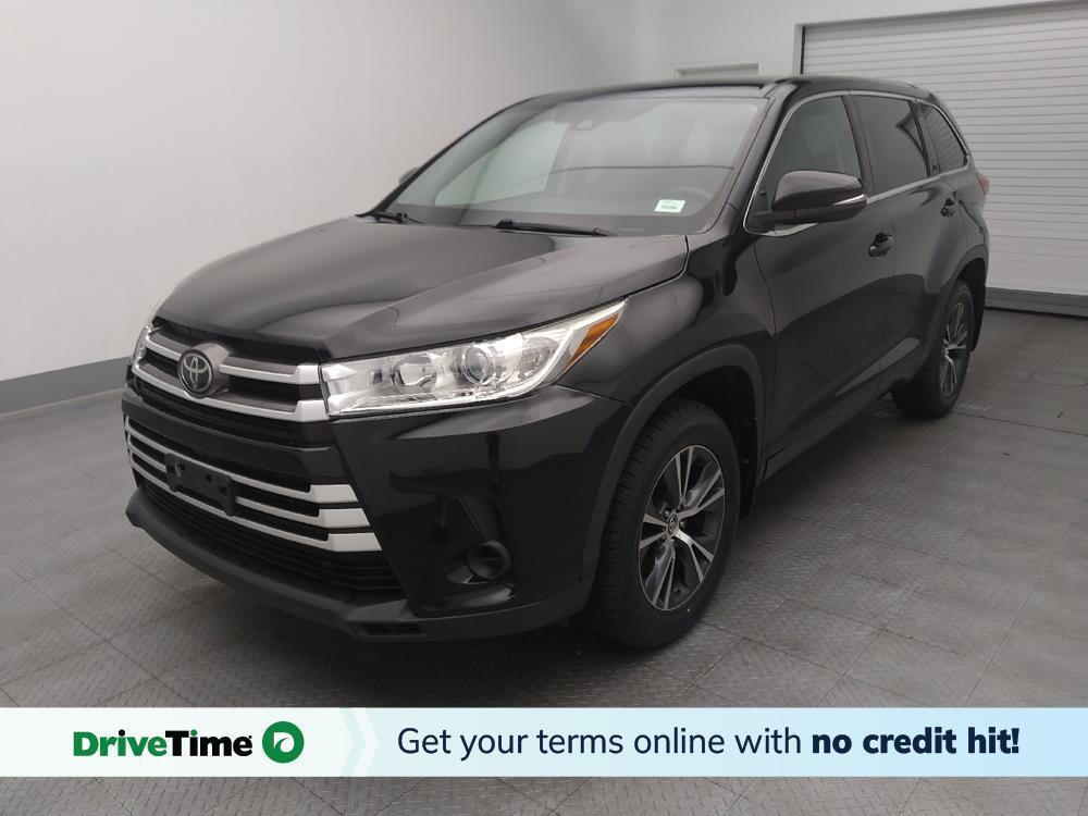 used 2017 Toyota Highlander car, priced at $21,695