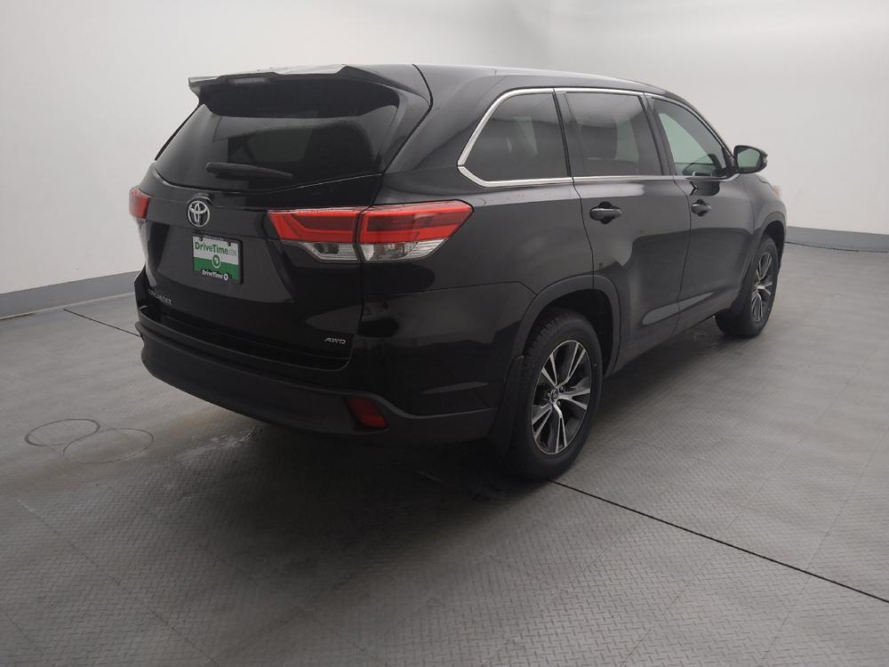 used 2017 Toyota Highlander car, priced at $21,695